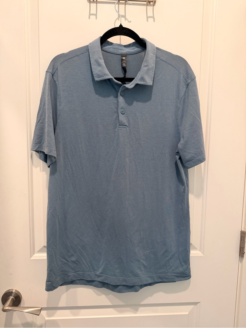 Lululemon Evolution Polo
Short Sleeve Blue Grey Size
L